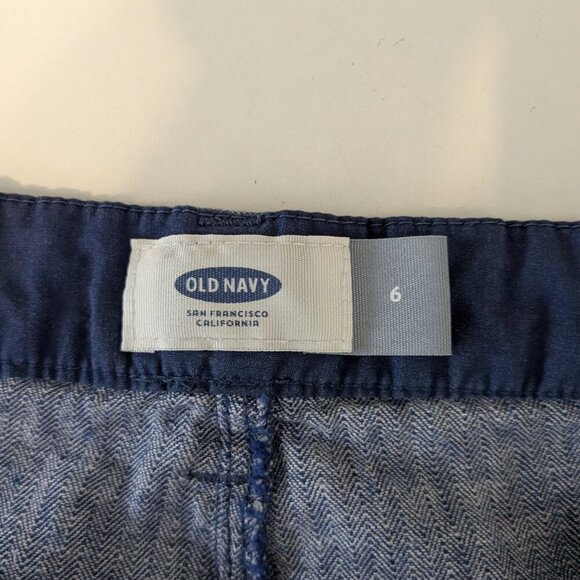 OLD NAVY Blue Linen Blend Mid-Rise Chambray Shorts; Size 6 - Picture 3 of 4